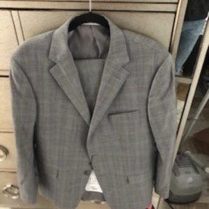 Brand New w/ Tags 44R Hickey Freeman Suit
